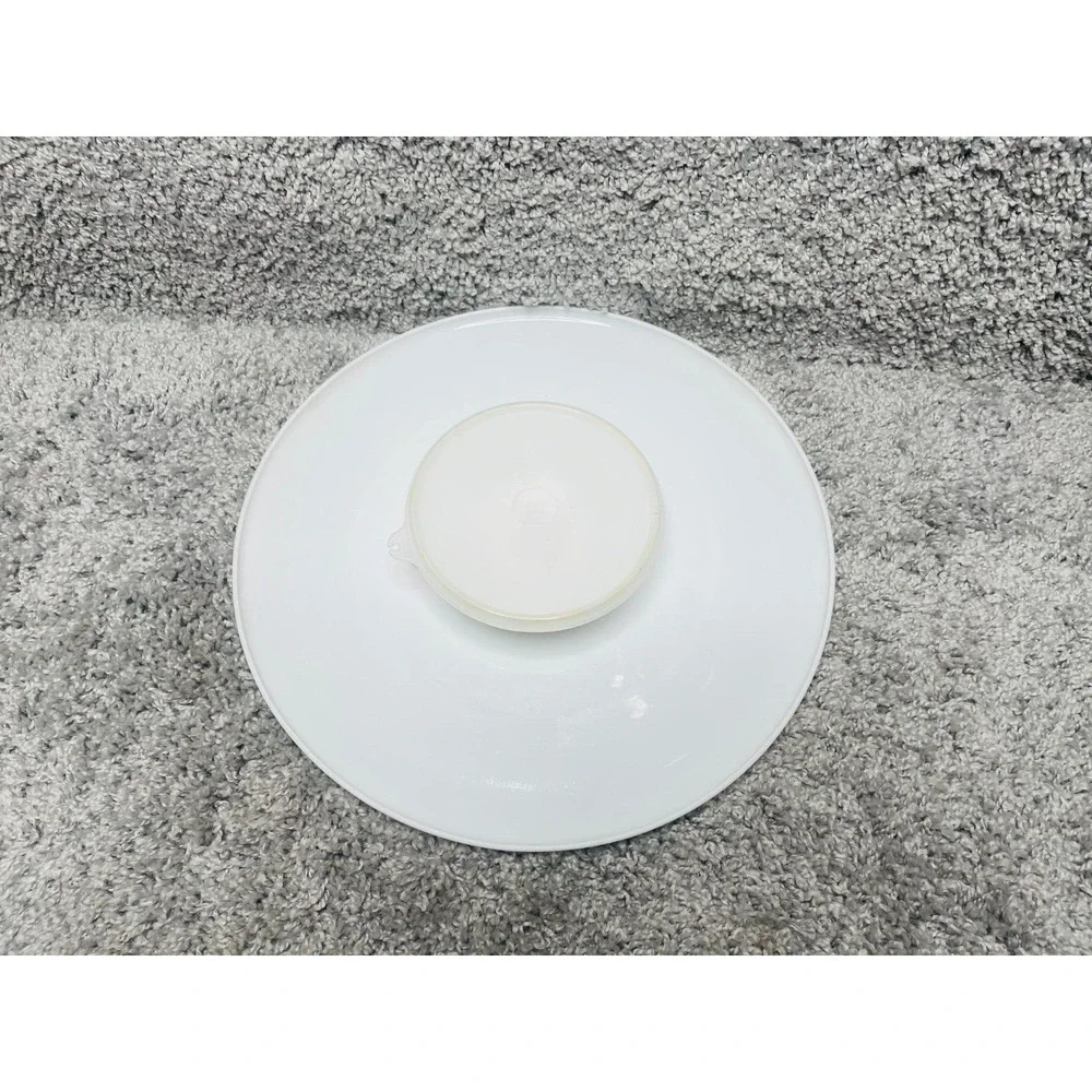 Tupperware vintage white